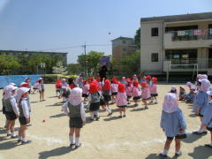 にこにこえがおみーつけた | 鶴山台国際幼稚園